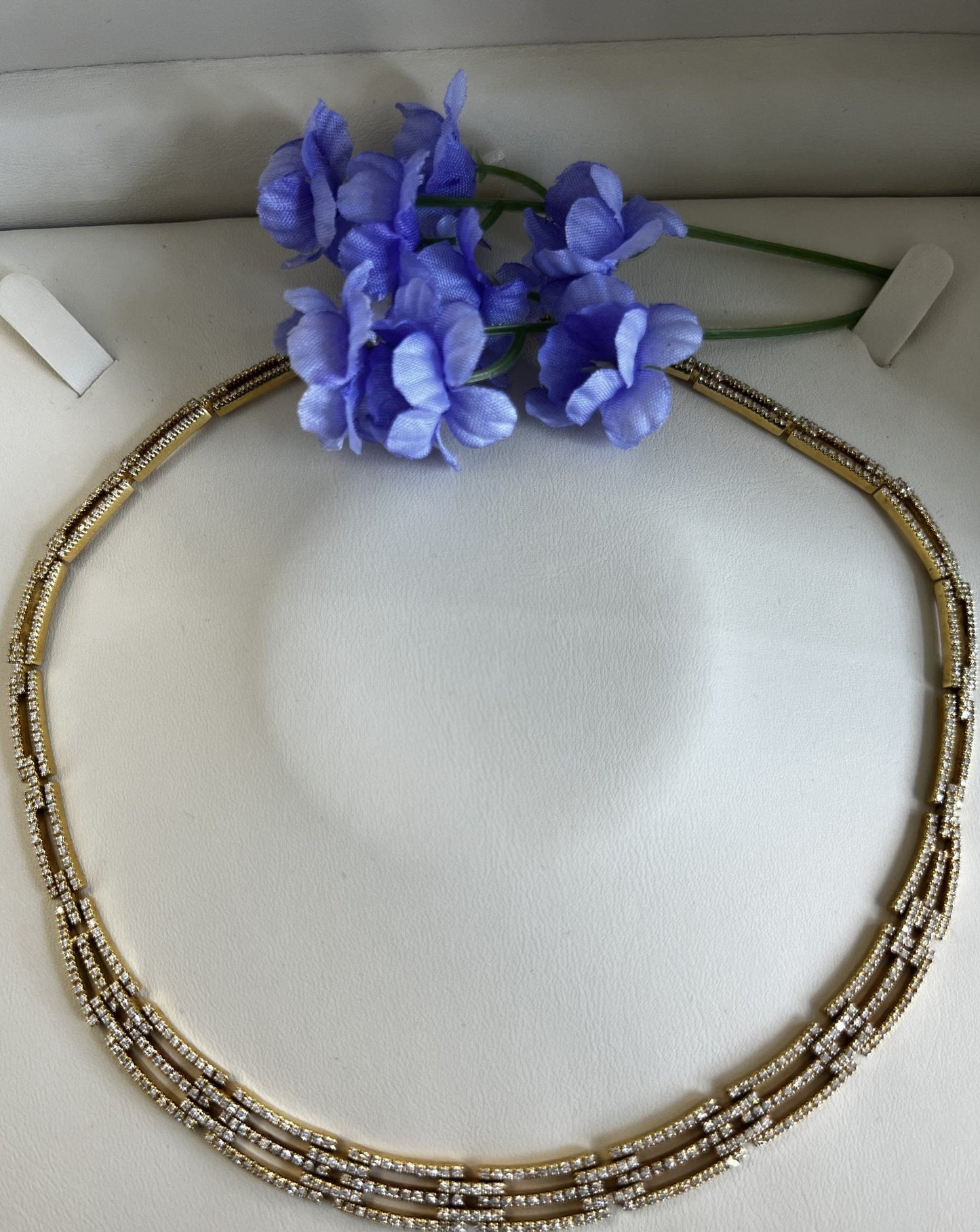 18KT YG Multi Stone Necklace