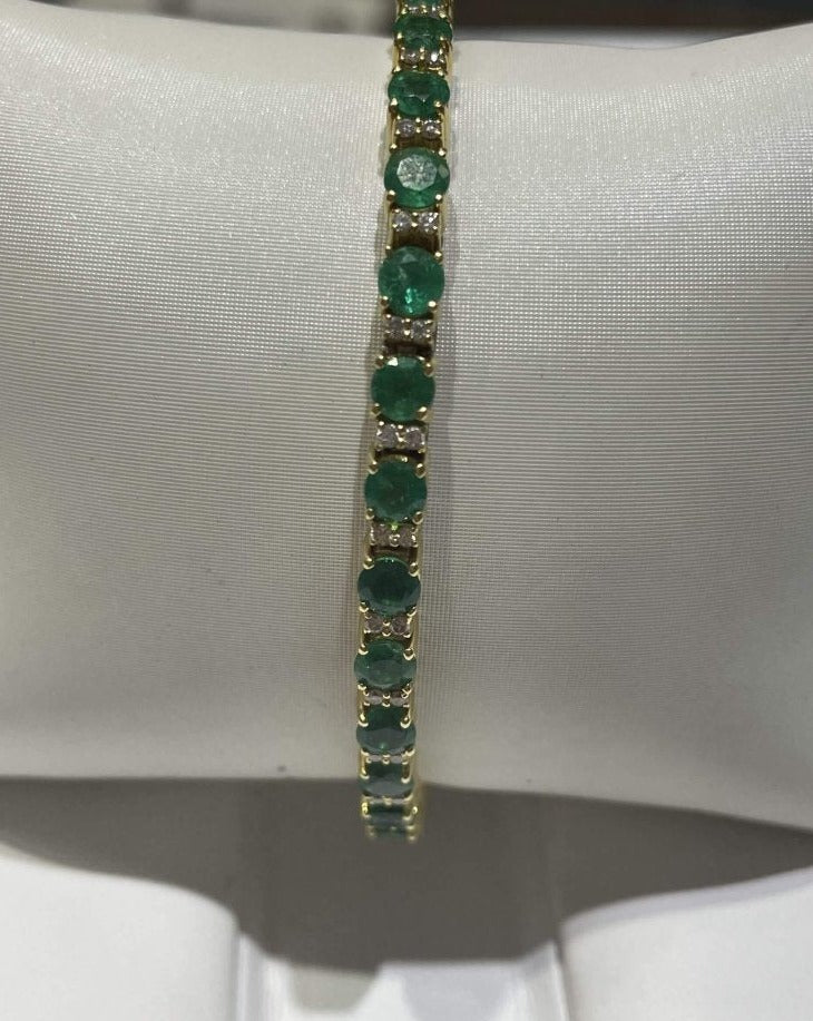 7 Inch 18K YG Emerald Tennis Bracelet