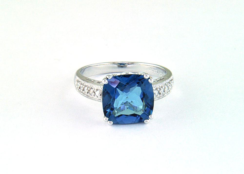EFFY 14K WHITE GOLD DIAMOND,LONDON BLUE TOPAZ RING